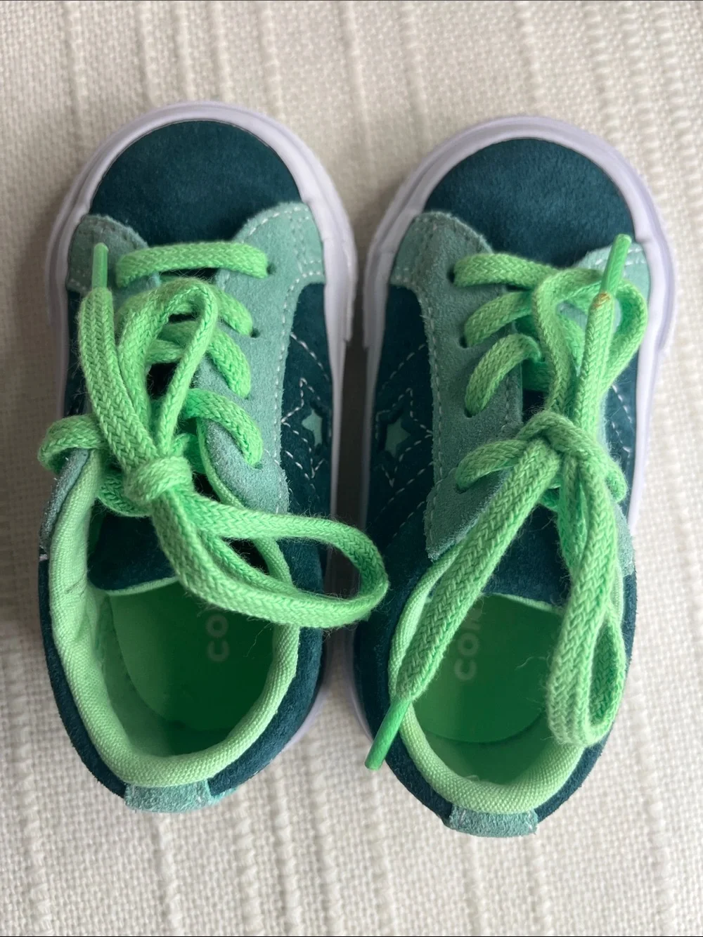 Converse All Stars US 5 baby, Mint Green suede Sneakers w cut-out star detail